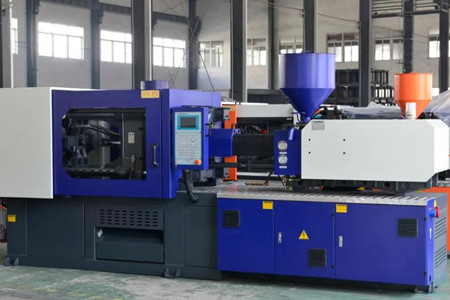 伺服節(jié)能精密注塑機多少錢一臺？至少3萬元以上！