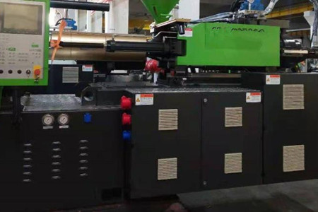 塑料注塑機的輔助設備有哪些？京瓊介紹！