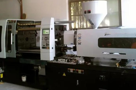 二手注塑機(jī)與新機(jī)的差別，如何分辨二手機(jī)好壞？